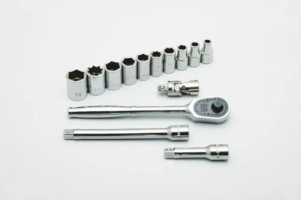 SKILCRAFT Pro-Grade Socket Set, 1/4" Drive Shallow SAE 6 & 12-Point Sockets, 14 Piece Set, Case of 4 Sets