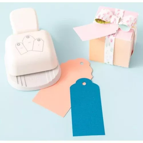 We R Memory Keepers 3-In-1 Punch Rounded Tag - Postage as per Actual